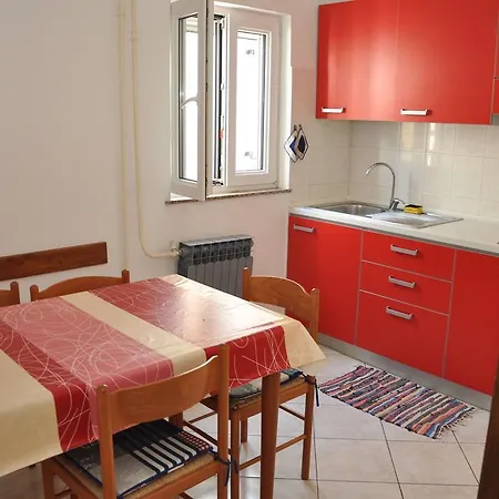 Apartment Jole Pula